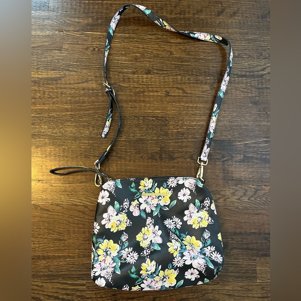 Steve Madden Floral Crossbody